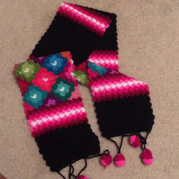 Accessories - Handmade scarf